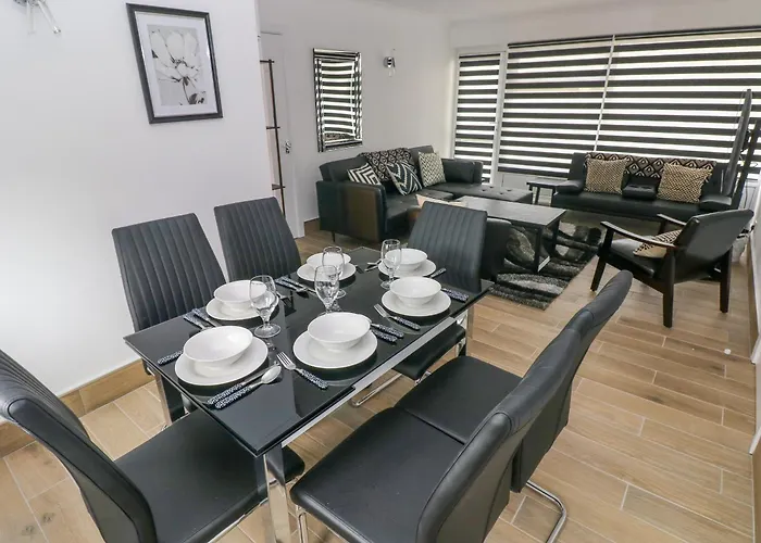 34 Croft Court